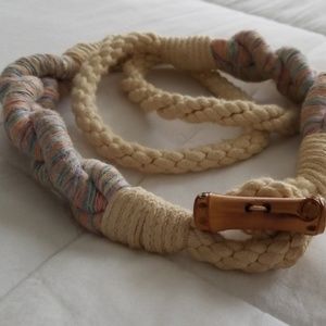 Beachy nautical rope belt